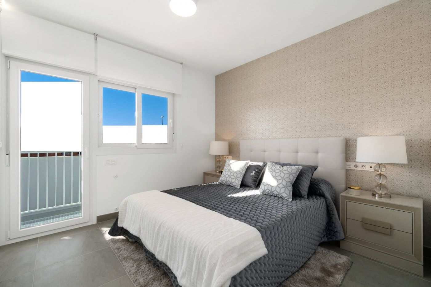 3 sypialnia Bungalow na sprzedaż w Elche / Elx z basenem - 312 000 € (Ref: 9356025)