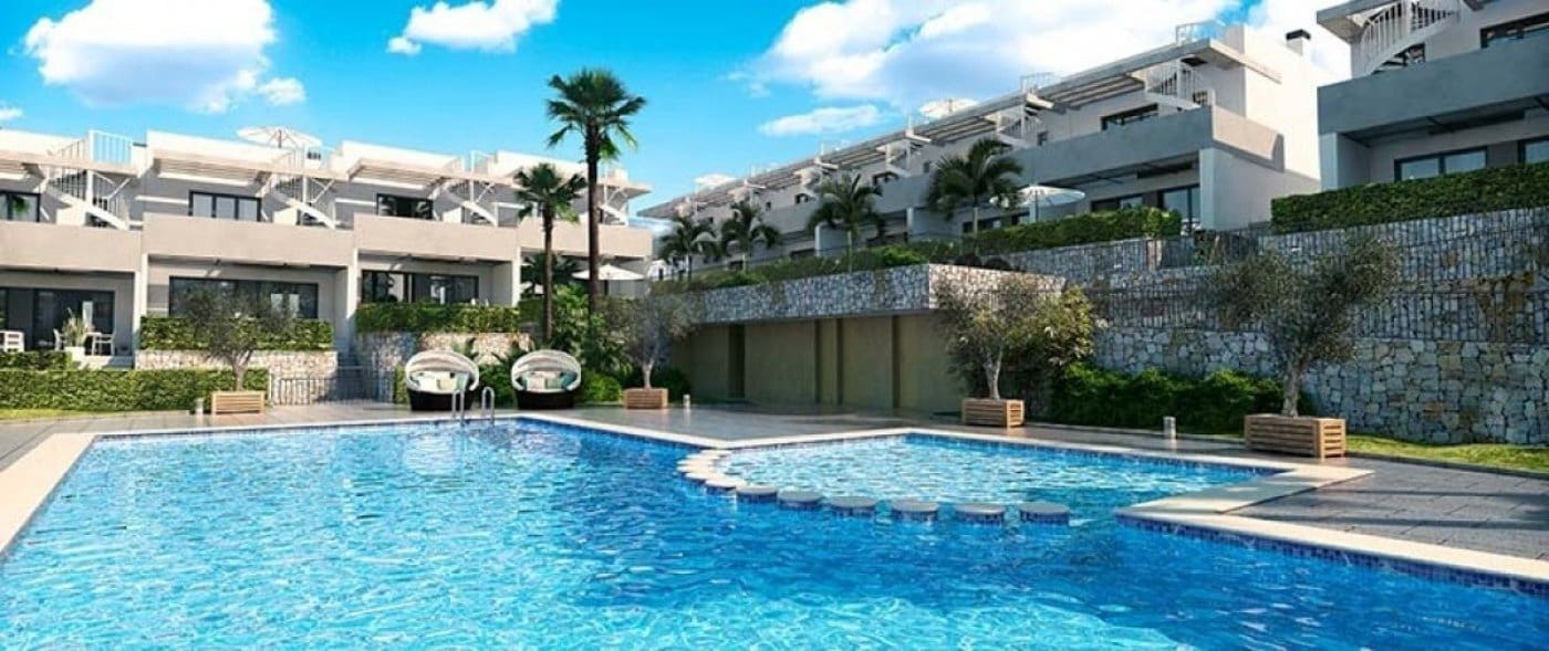 3 sypialnia Bungalow na sprzedaż w Elche / Elx z basenem - 312 000 € (Ref: 9356025)