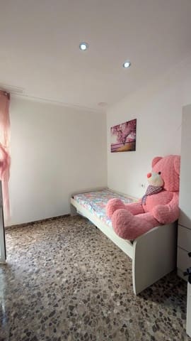 2 makuuhuone Asunto myytävänä paikassa Elche / Elx - 145 000 € (Ref: 9356045)