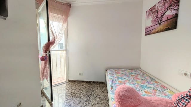 2 makuuhuone Asunto myytävänä paikassa Elche / Elx - 145 000 € (Ref: 9356045)