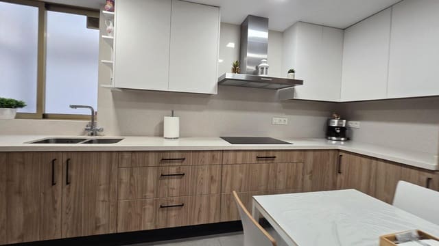 4 sypialnia Mieszkanie na sprzedaż w Elche / Elx - 229 000 € (Ref: 9356046)