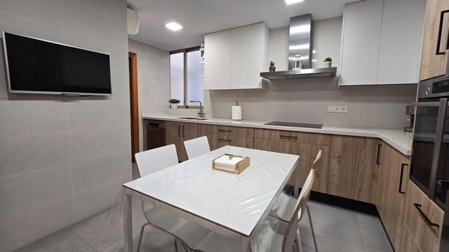 4 sypialnia Mieszkanie na sprzedaż w Elche / Elx - 229 000 € (Ref: 9356046)