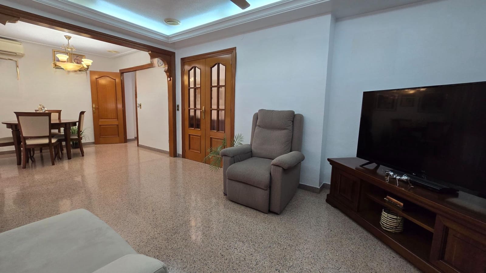 4 sypialnia Mieszkanie na sprzedaż w Elche / Elx - 229 000 € (Ref: 9356046)