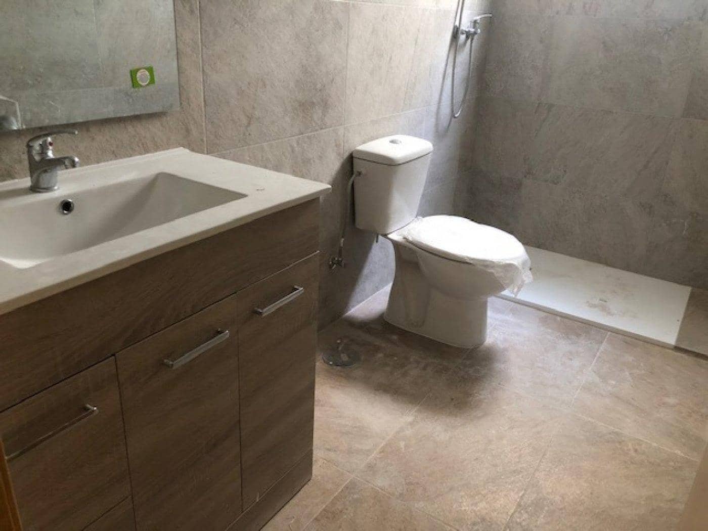 3 quarto Apartamento para venda em Elche / Elx - 245 000 € (Ref: 9356047)