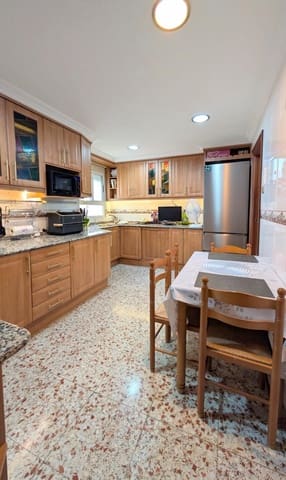 3 soveværelse Lejlighed til salg i Elche / Elx - € 153.000 (Ref: 9356048)