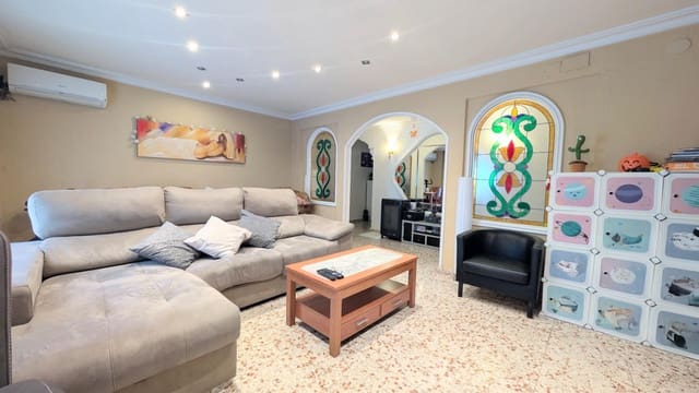 3 soveværelse Lejlighed til salg i Elche / Elx - € 153.000 (Ref: 9356048)