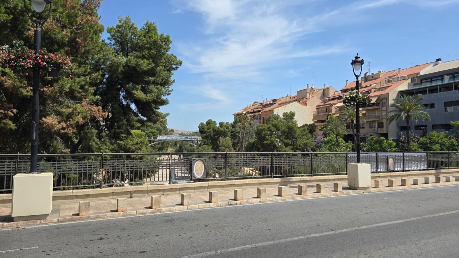 5 sovrum Lägenhet till salu i Elche / Elx - 300 000 € (Ref: 9373631)