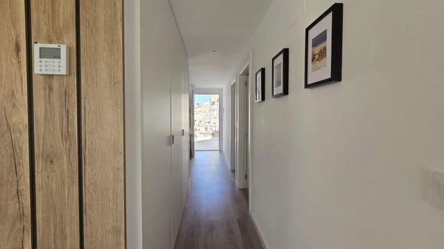 2 soveværelse Lejlighed til salg i Rebolledo, Alicante by med swimmingpool garage - € 246.000 (Ref: 9375220)