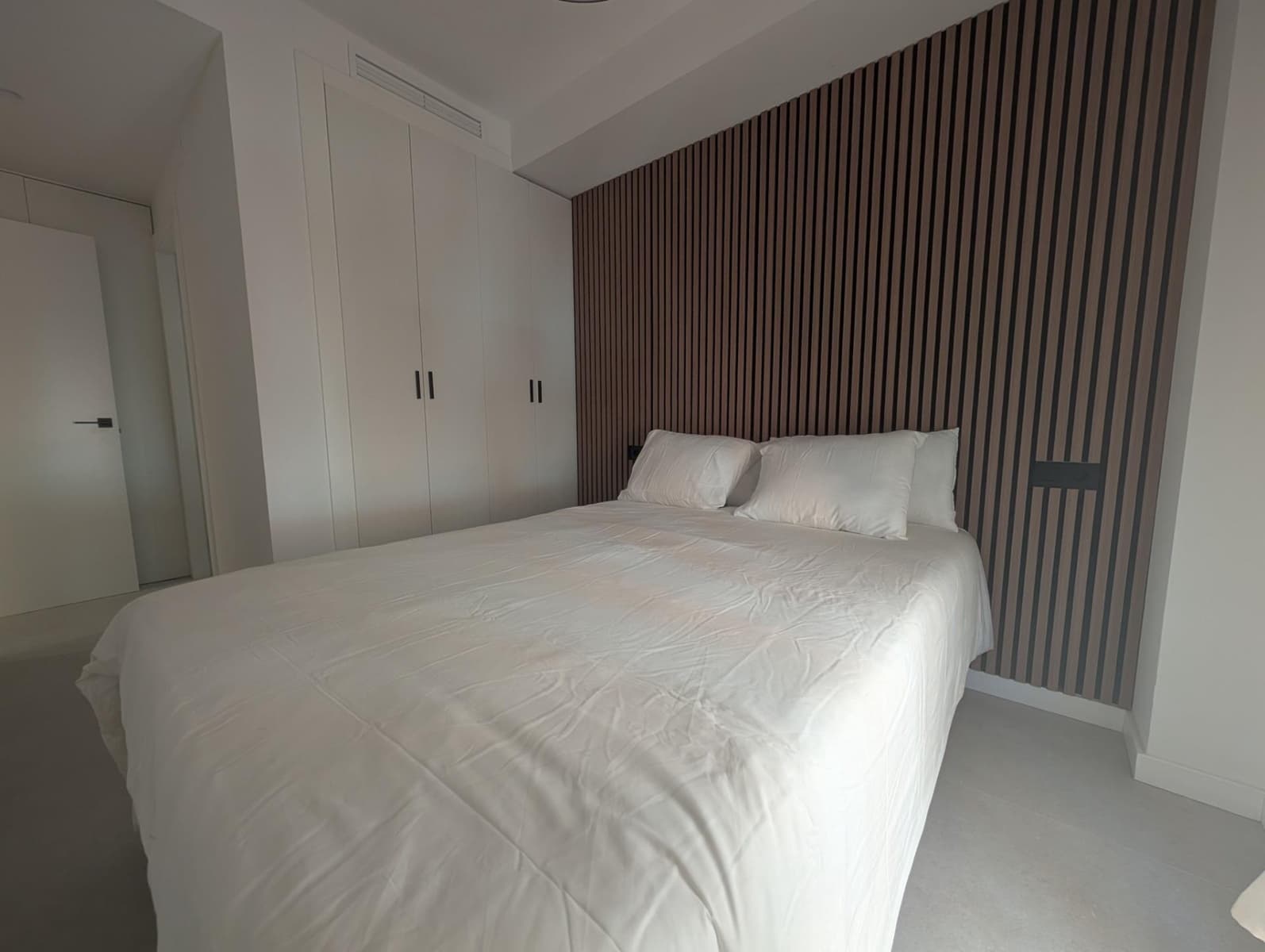 2 bedroom Flat for sale in Castalla - € 120,000 (Ref: 9379255)