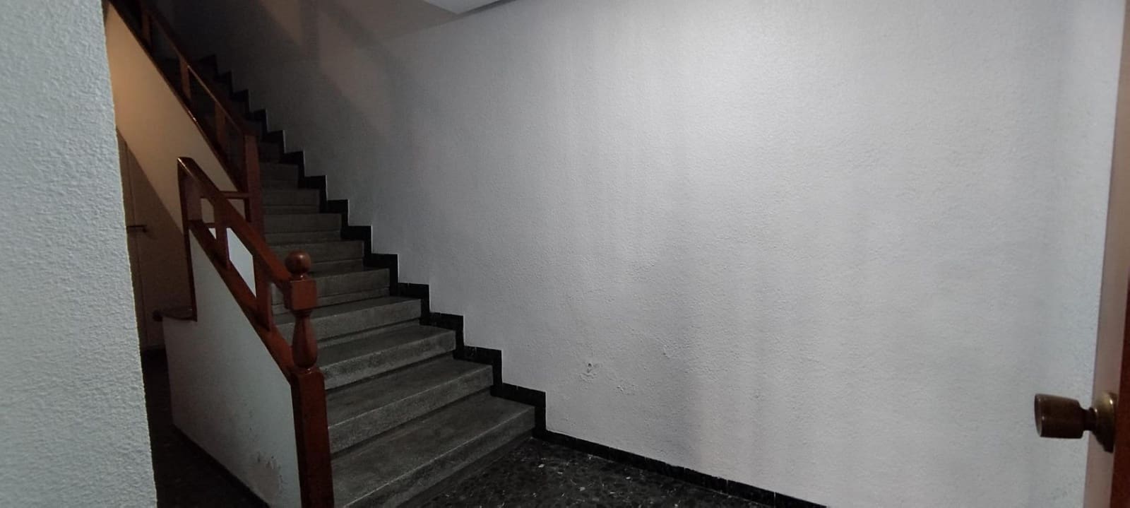 3 bedroom Flat for sale in Elche / Elx - € 125,900 (Ref: 9379256)