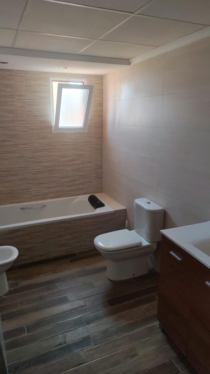 3 chambre Penthouse à vendre à Elche / Elx avec piscine garage - 256 000 € (Ref: 9382723)