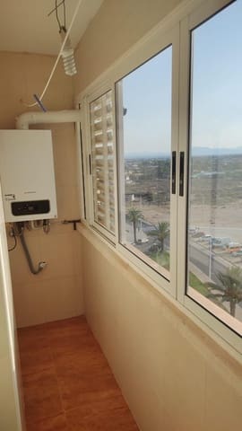 3 sypialnia Penthouse na sprzedaż w Elche / Elx z basenem garażem - 256 000 € (Ref: 9382723)