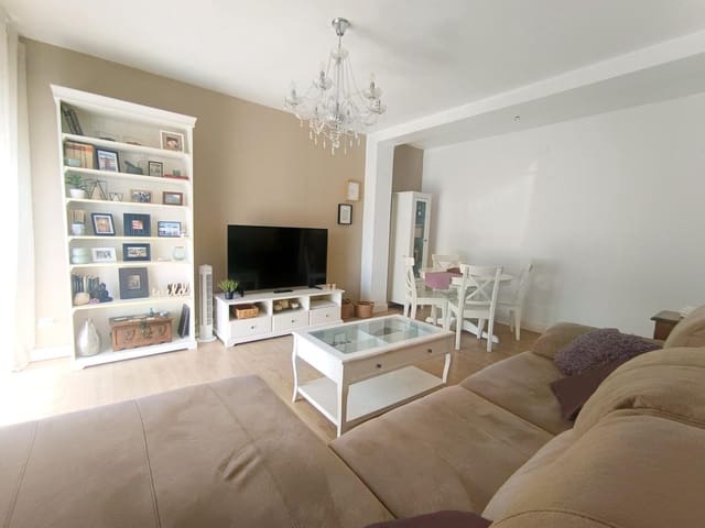 Piso de 3 habitaciones en Elche / Elx en venta - 169.000 € (Ref: 9382724)