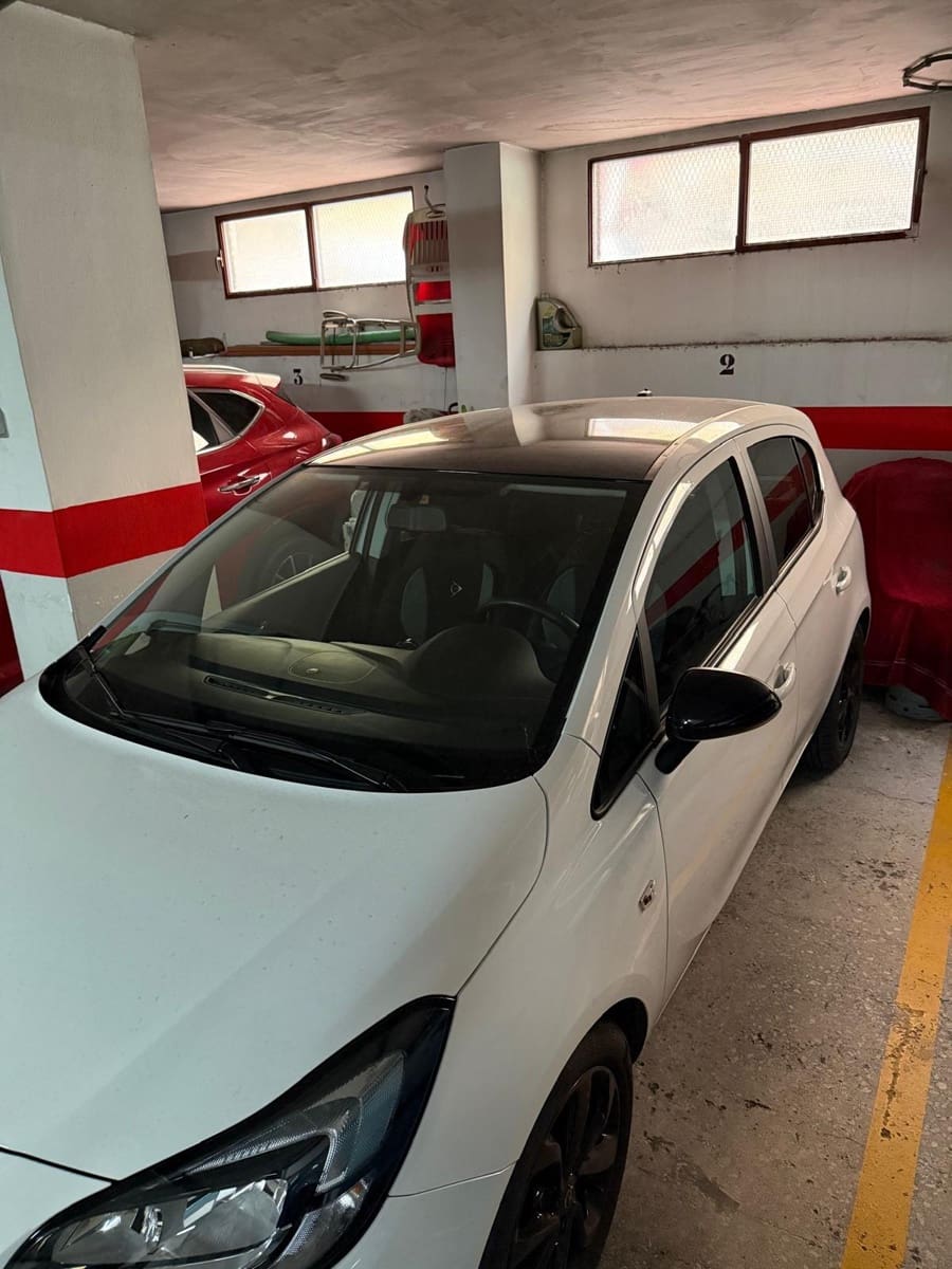 4 camera da letto Appartamento in vendita in Torrevieja con garage - 199.900 € (Rif: 9385483)