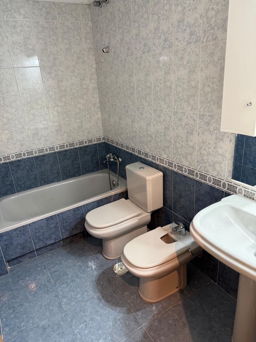 4 camera da letto Appartamento in vendita in Torrevieja con garage - 199.900 € (Rif: 9385483)