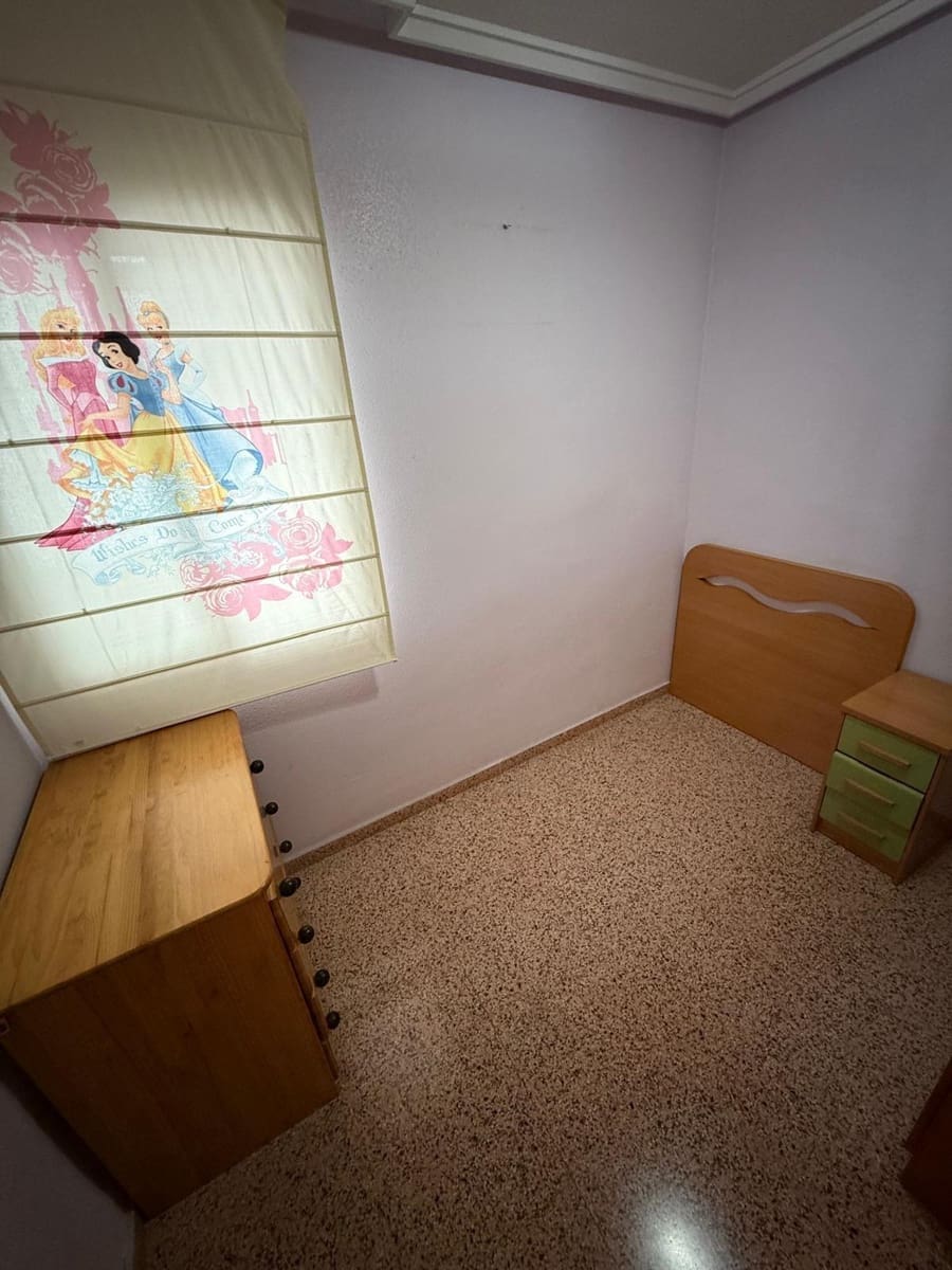 4 camera da letto Appartamento in vendita in Torrevieja con garage - 199.900 € (Rif: 9385483)