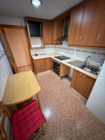 4 soveværelse Lejlighed til salg i Centro, Torrevieja med garage - € 199.900 (Ref: 9385483)