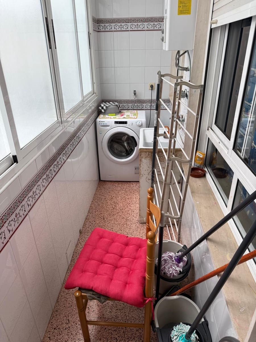 4 camera da letto Appartamento in vendita in Torrevieja con garage - 199.900 € (Rif: 9385483)