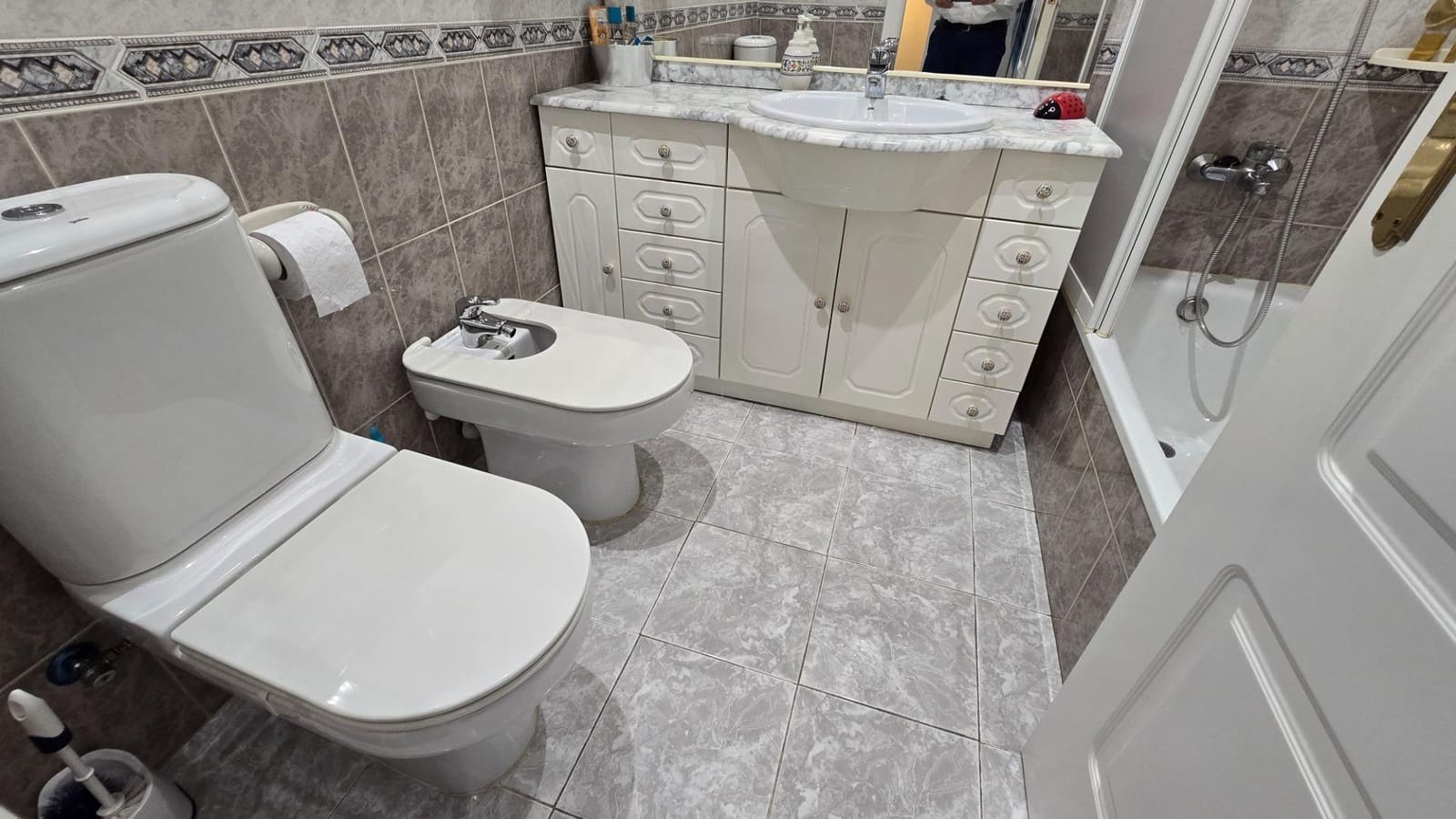 4 sypialnia Bungalow na sprzedaż w Elche / Elx z basenem garażem - 450 000 € (Ref: 9385484)