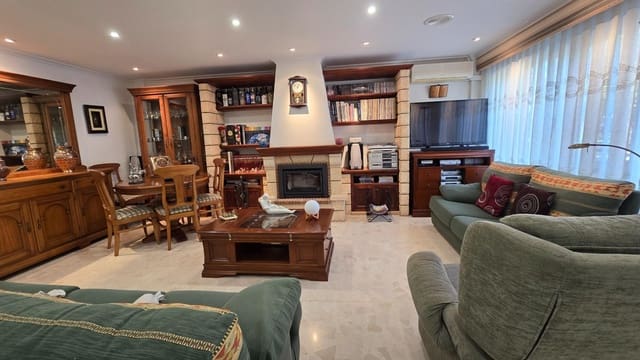 4 soveværelse Bungalow til salg i Altabix, Elche / Elx med swimmingpool garage - € 450.000 (Ref: 9385484)