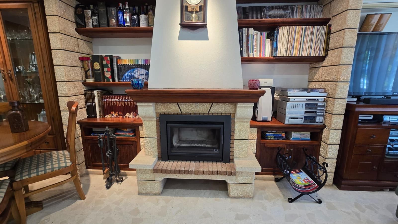 4 sypialnia Bungalow na sprzedaż w Elche / Elx z basenem garażem - 450 000 € (Ref: 9385484)