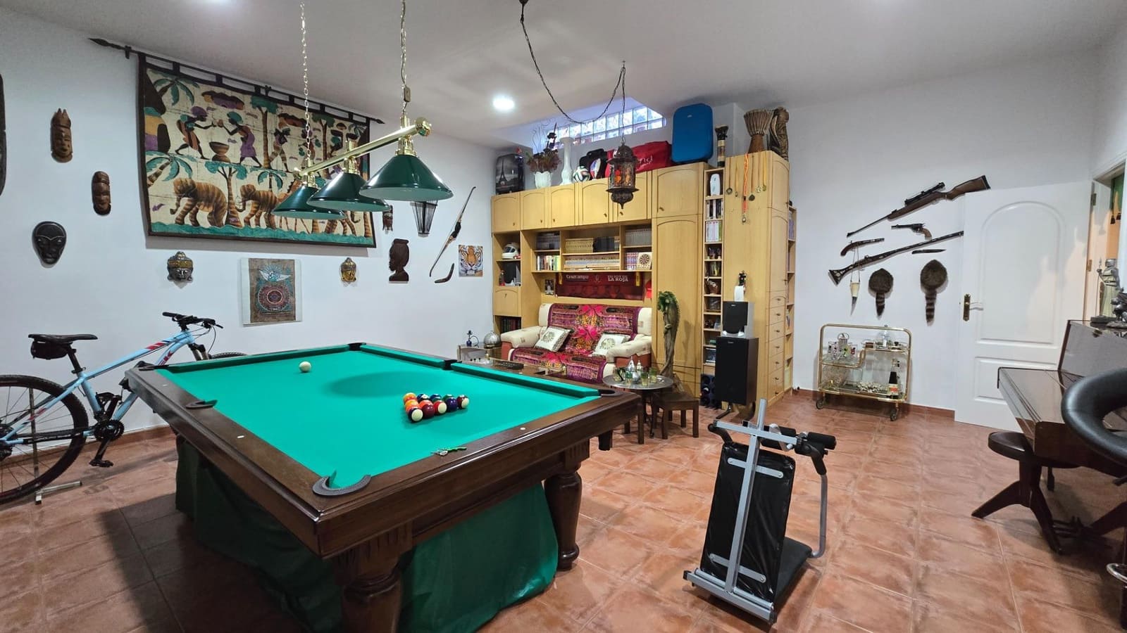 4 sypialnia Bungalow na sprzedaż w Elche / Elx z basenem garażem - 450 000 € (Ref: 9385484)