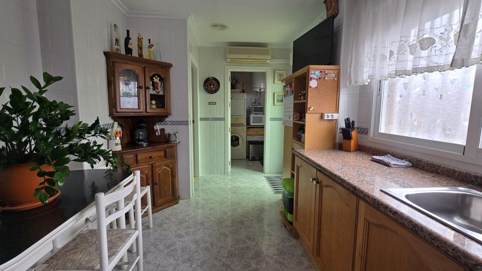 4 sypialnia Bungalow na sprzedaż w Elche / Elx z basenem garażem - 450 000 € (Ref: 9385484)