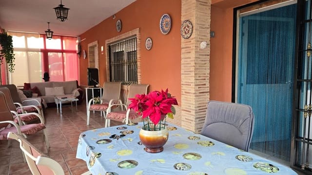 3 soveværelse Villa til salg i Perleta, Elche / Elx med swimmingpool garage - € 339.900 (Ref: 9393317)