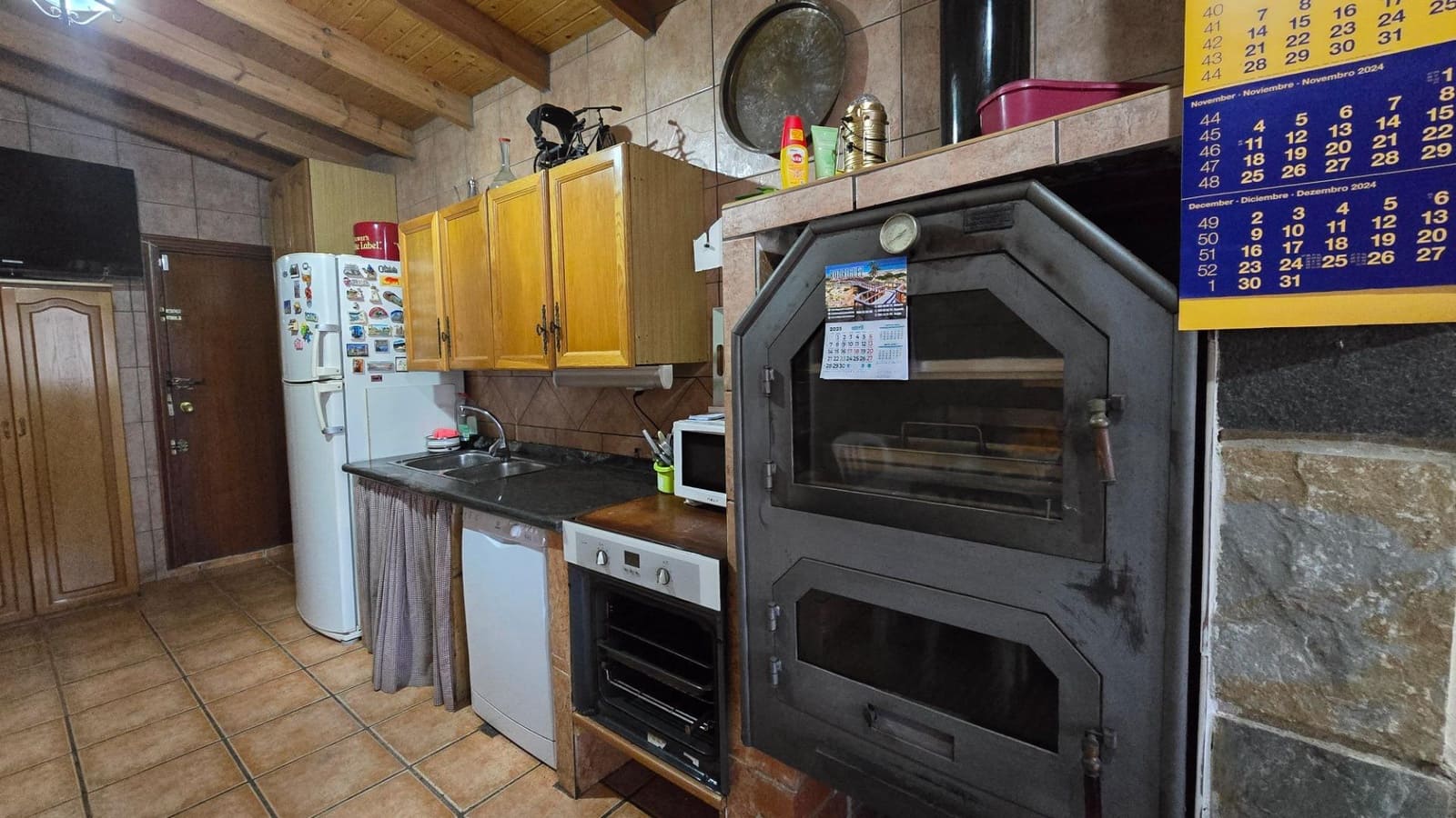 3 chambre Villa/Maison à vendre à Perleta avec piscine garage - 339 900 € (Ref: 9393317)