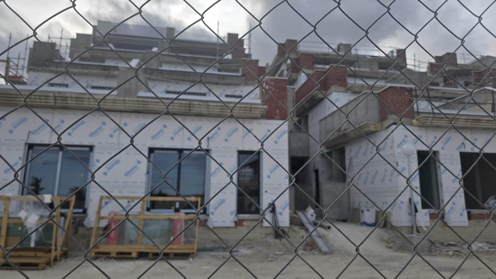 2 bedroom Apartment for sale in Muchamiel / Mutxamel with pool - € 204,000 (Ref: 9398411)