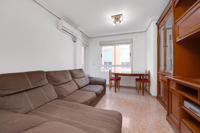 4 makuuhuone Asunto myytävänä paikassa Centro, Torrevieja mukana 
autotalli - 199 900 € (Ref: 9400823)