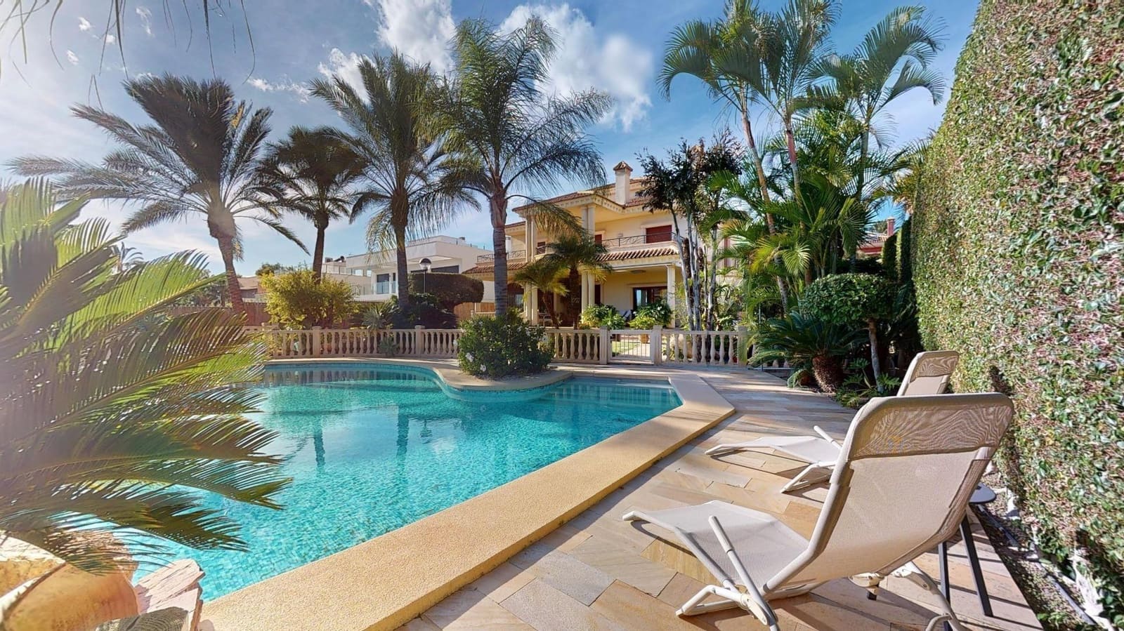 8 chambre Villa/Maison à vendre à Elche / Elx avec piscine garage - 1 200 000 € (Ref: 9400824)