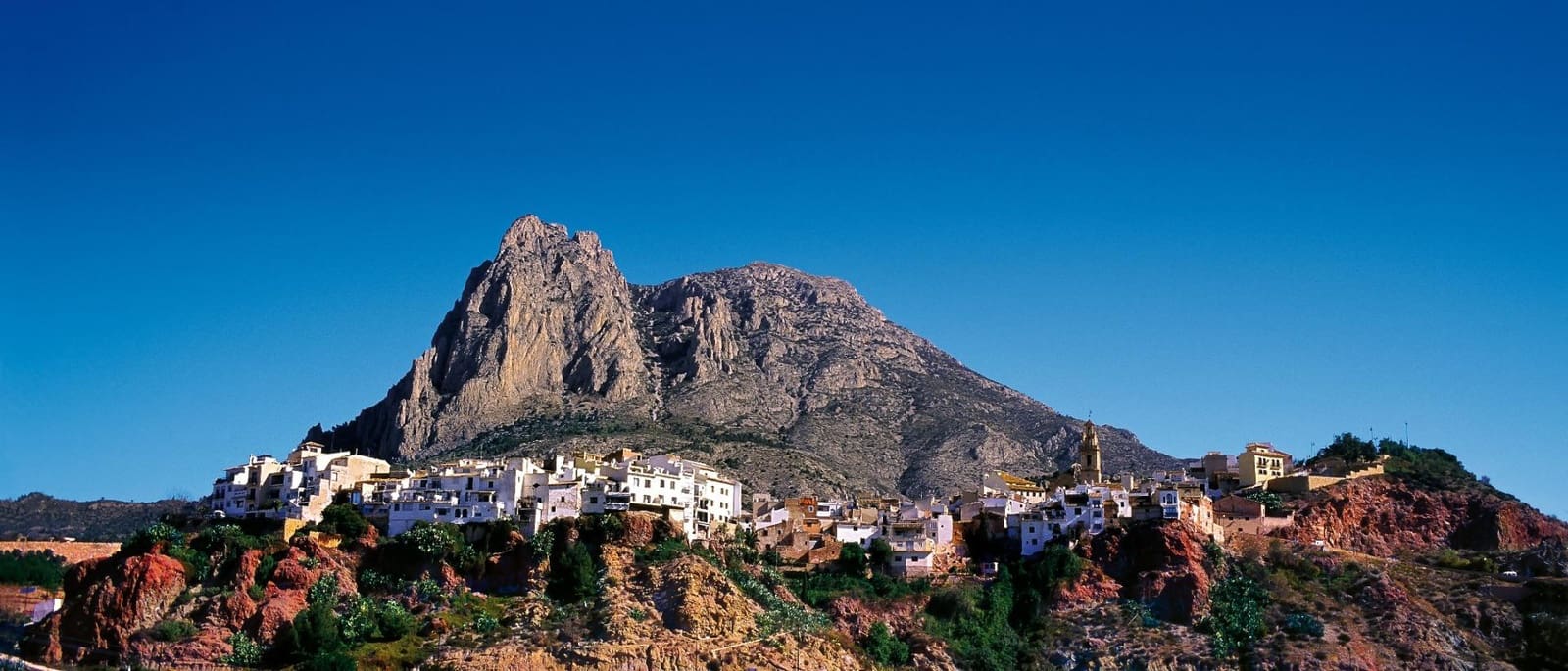 3 quarto Bungalow para venda em Finestrat com piscina - 450 000 € (Ref: 9408019)