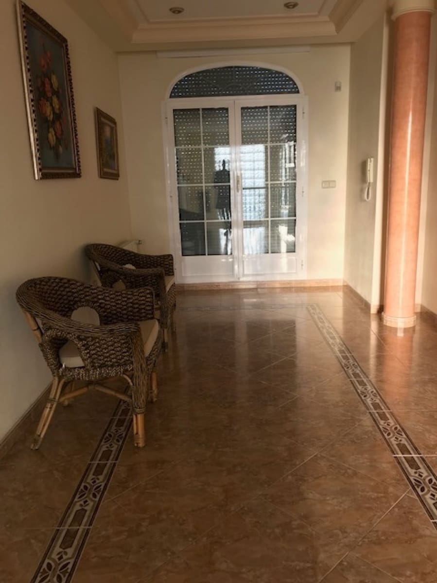 5 bedroom Villa for sale in Elche / Elx - € 830,000 (Ref: 9419593)