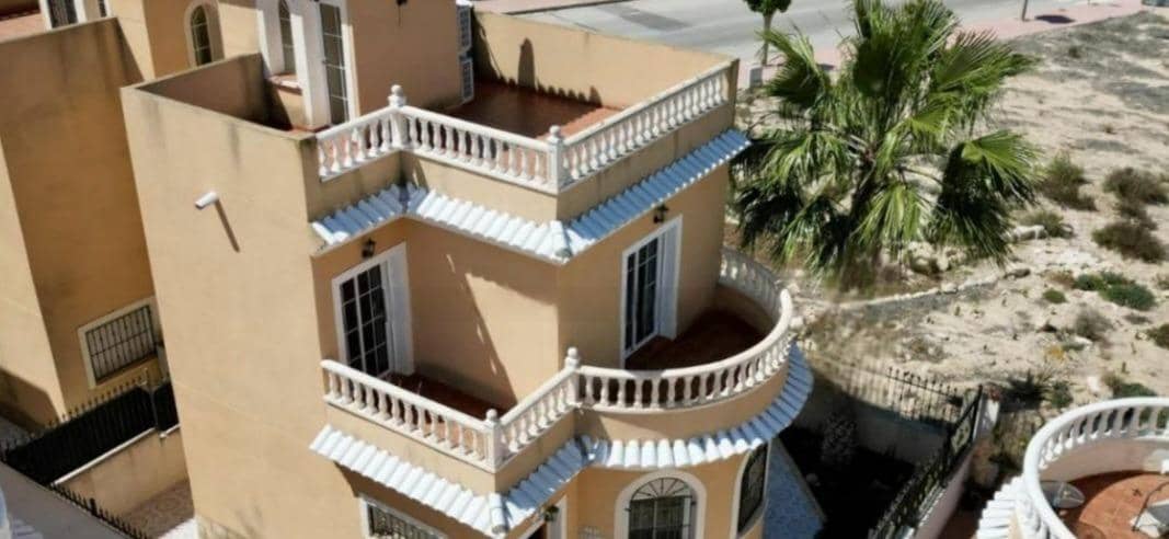 3 slaapkamer Bungalow te koop in La Marina met zwembad - € 188.000 (Ref: 9424411)