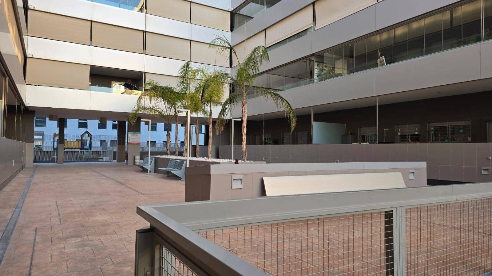 3 bedroom Flat for sale in Elche / Elx with pool garage - € 315,000 (Ref: 9424413)