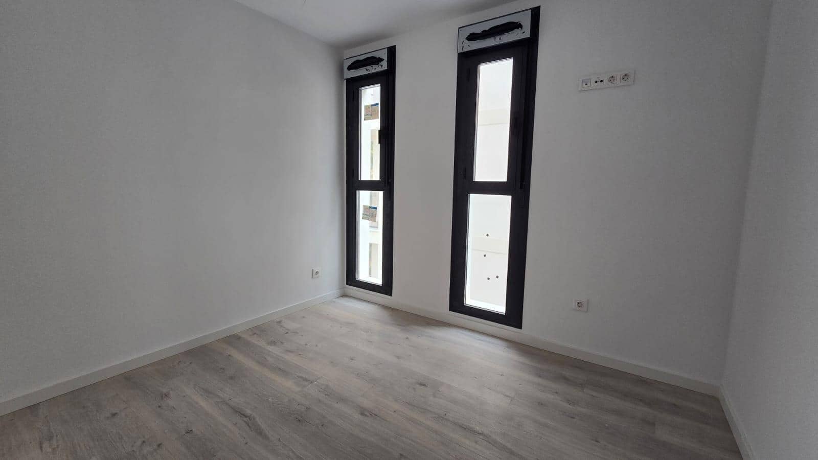 3 bedroom Flat for sale in San Juan de Alicante / Sant Joan d'Alacant with pool garage - € 252,000 (Ref: 9425743)