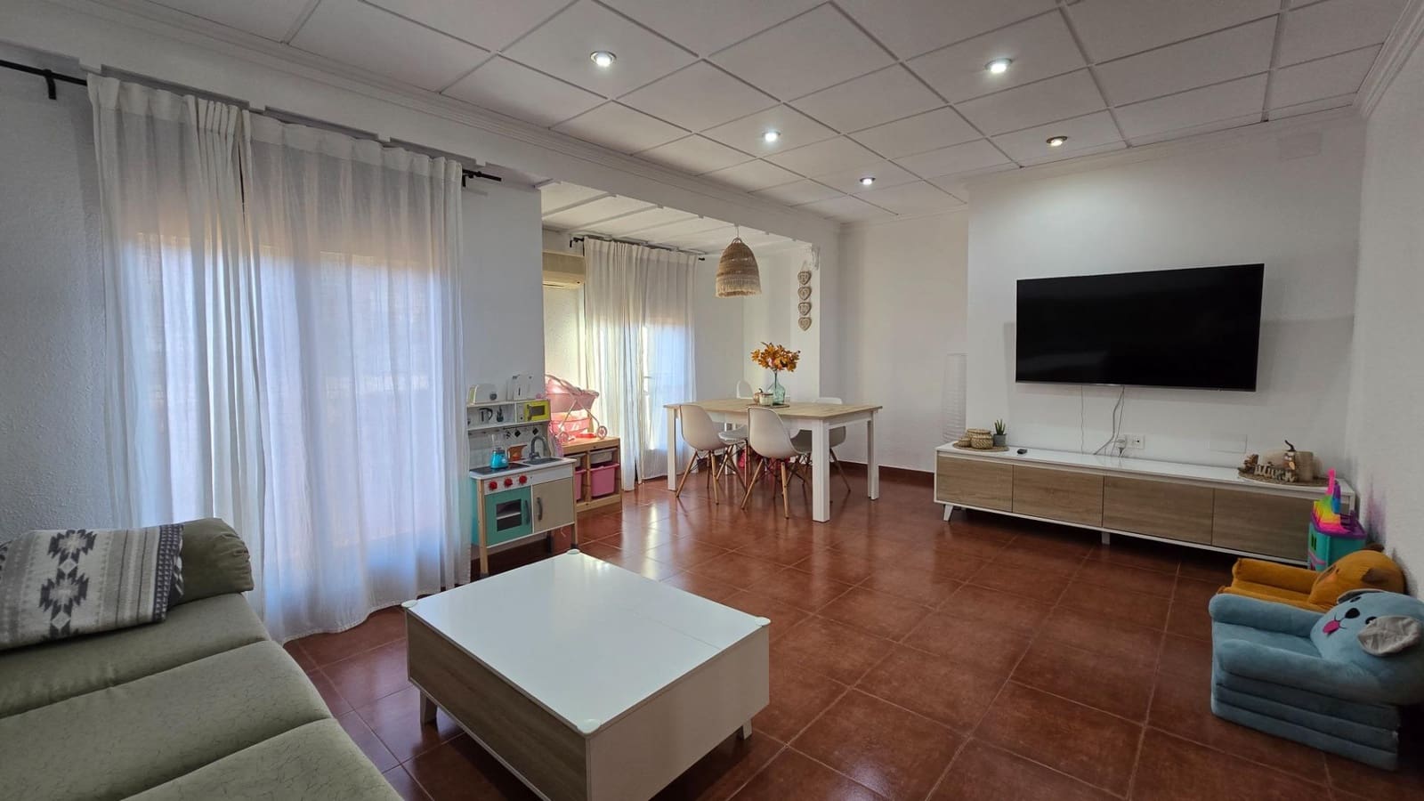 3 sypialnia Mieszkanie na sprzedaż w Elche / Elx - 175 000 € (Ref: 9425744)