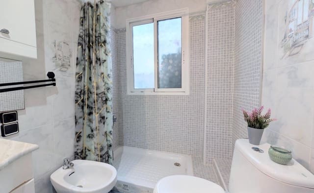 3 slaapkamer Flat te koop in Altabix, Elche / Elx - € 139.000 (Ref: 9437595)