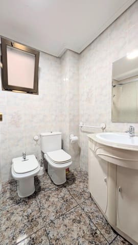 3 sypialnia Mieszkanie na sprzedaż w Elche / Elx - 139 000 € (Ref: 9437596)