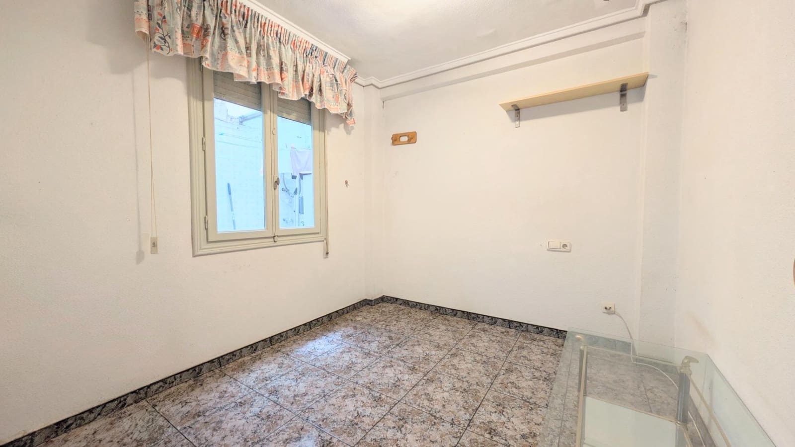 3 bedroom Flat for sale in Elche / Elx - € 139,000 (Ref: 9437596)