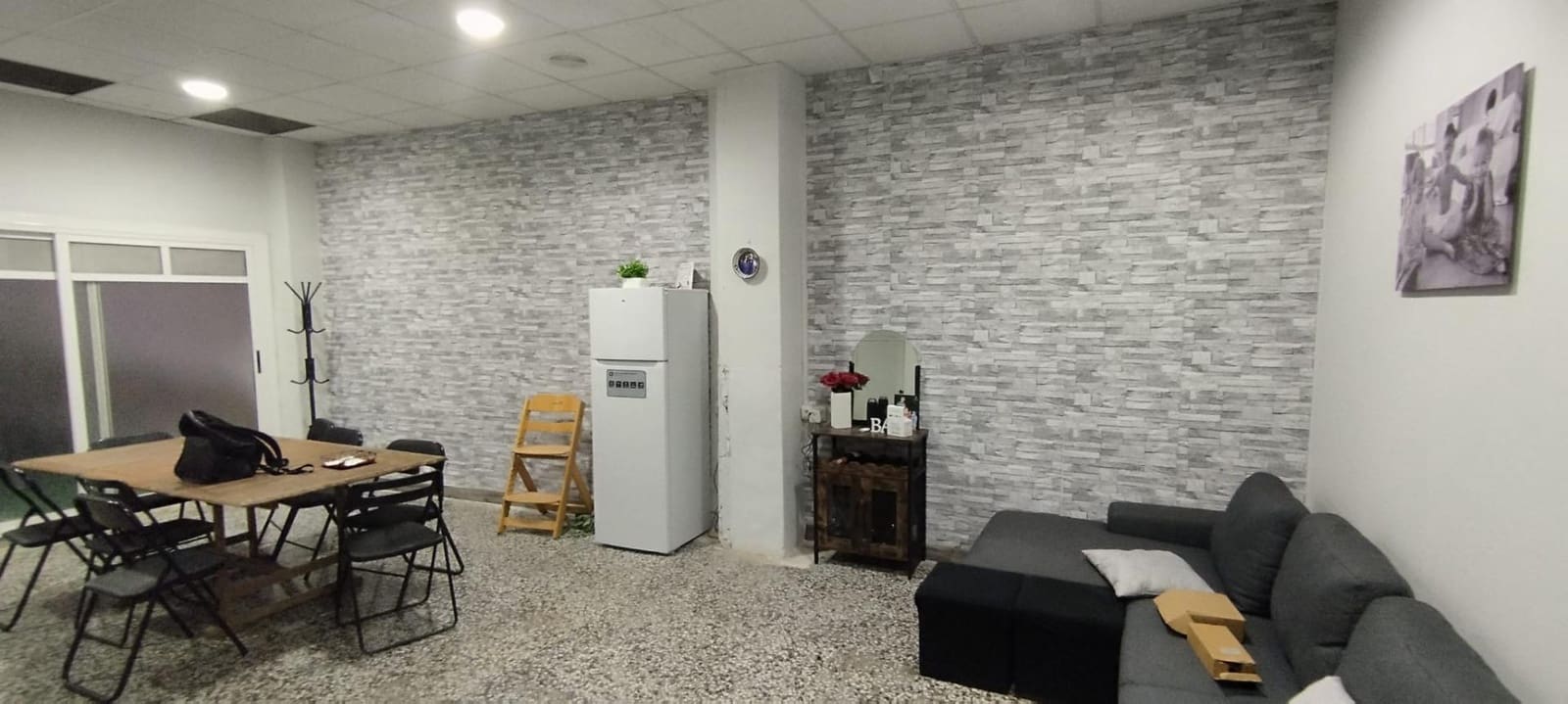 Erhverv til salg i Elche / Elx med garage - € 90.000 (Ref: 9437597)