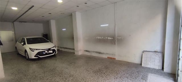 Erhverv til salg i Elche / Elx med garage - € 90.000 (Ref: 9437597)