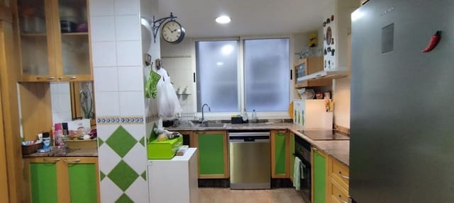 2 makuuhuone Asunto myytävänä paikassa Elche / Elx - 120 000 € (Ref: 9437598)