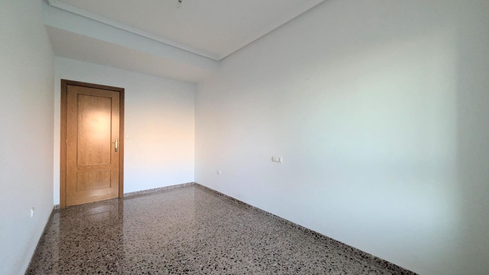 3 quarto Apartamento para venda em Elche / Elx - 187 000 € (Ref: 9441421)