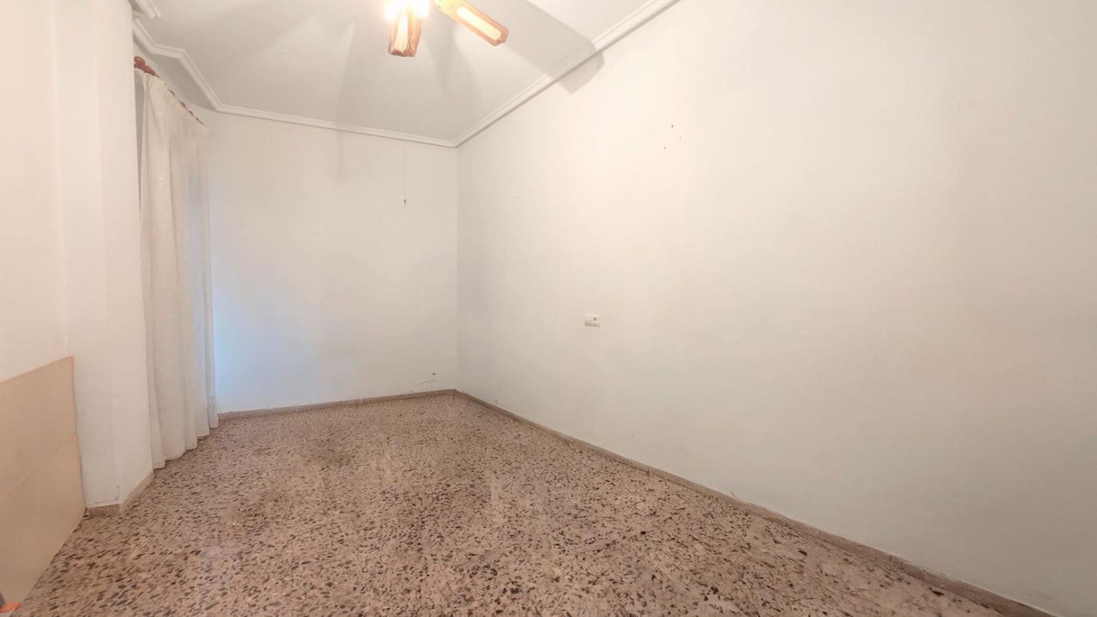 3 quarto Apartamento para venda em Elche / Elx - 187 000 € (Ref: 9441421)