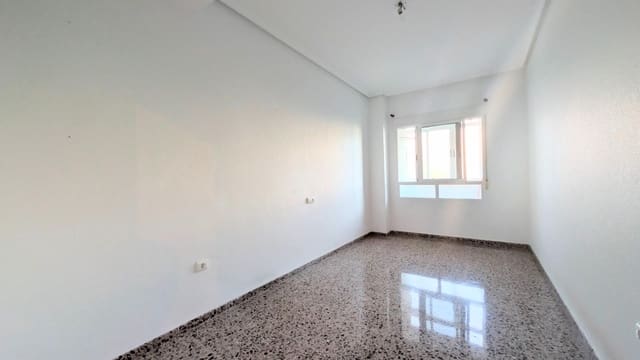 3 quarto Apartamento para venda em Elche / Elx - 187 000 € (Ref: 9441421)