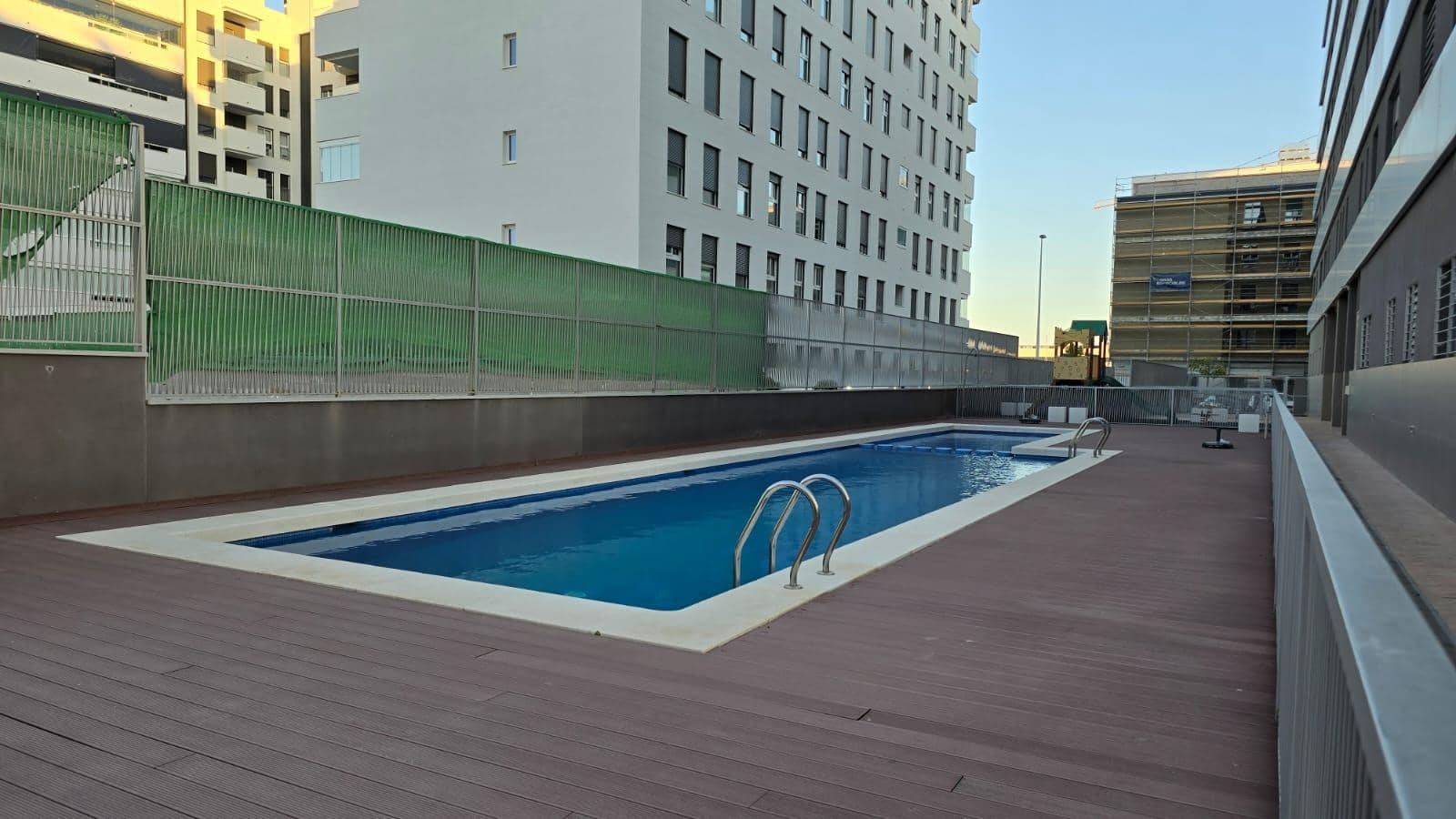 Piso de 3 habitaciones en Elche / Elx en venta con piscina garaje - 315.000 € (Ref: 9441847)
