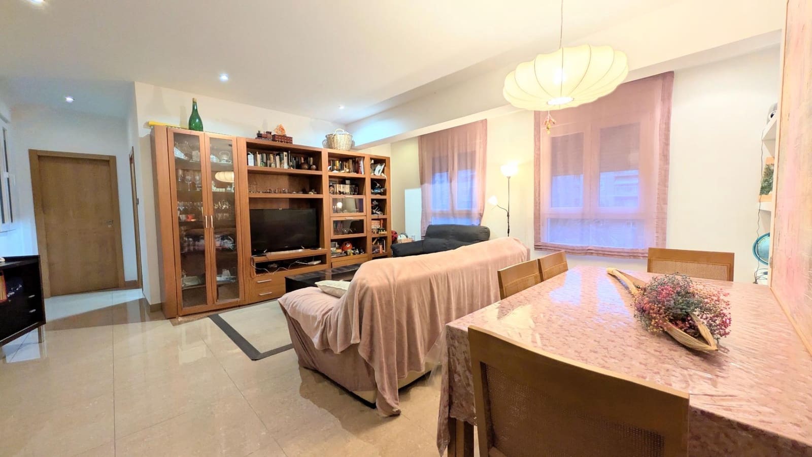 2 bedroom Flat for sale in Elche / Elx - € 138,000 (Ref: 9446609)