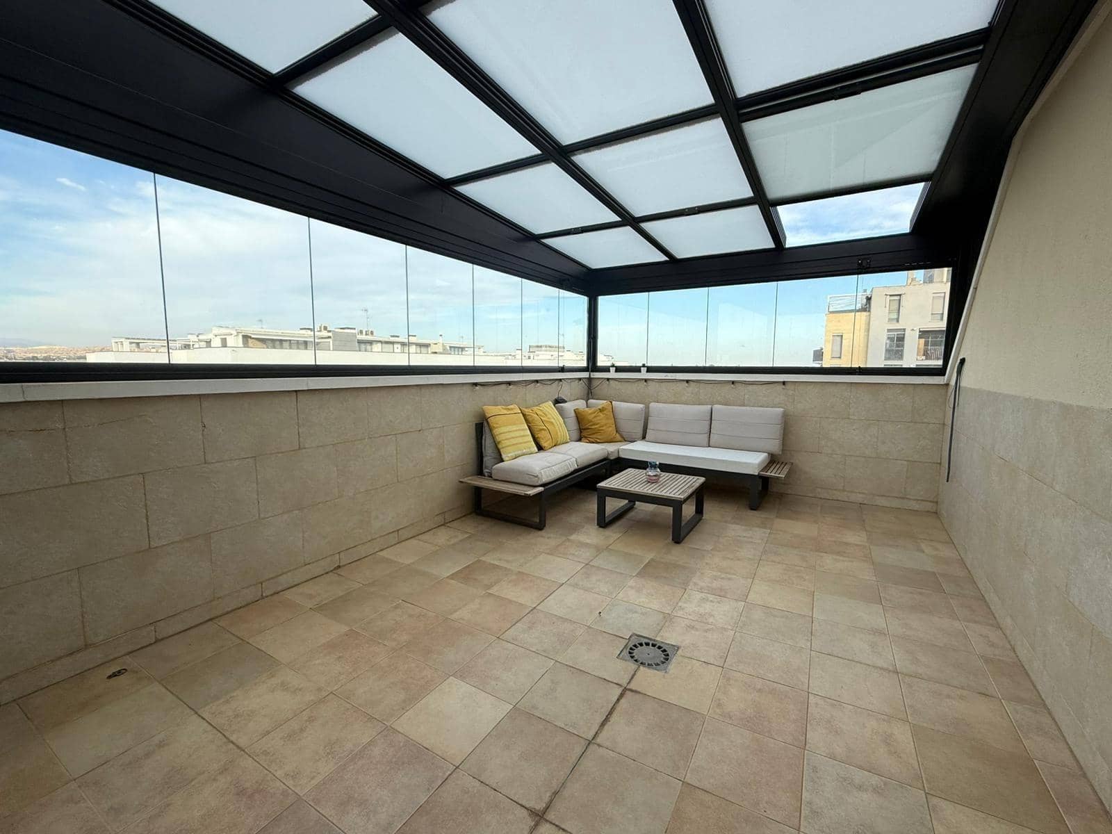 3 slaapkamer Penthouse te koop in Elche / Elx met garage - € 342.000 (Ref: 9450442)